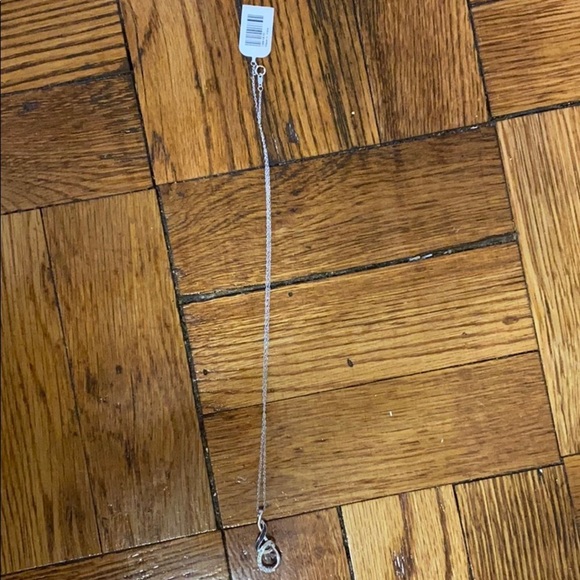 NWT Black & Silver  pendant with 18” chain - Picture 3 of 6